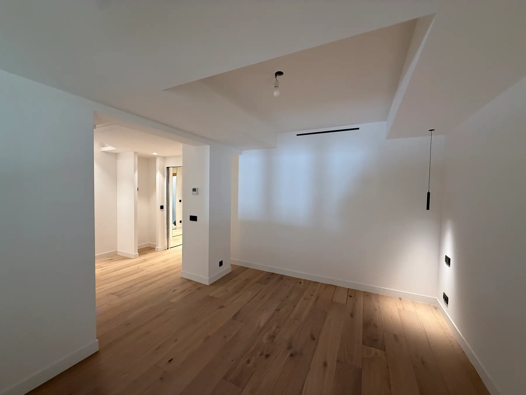 Dégagement livré avec parquet chêne massif