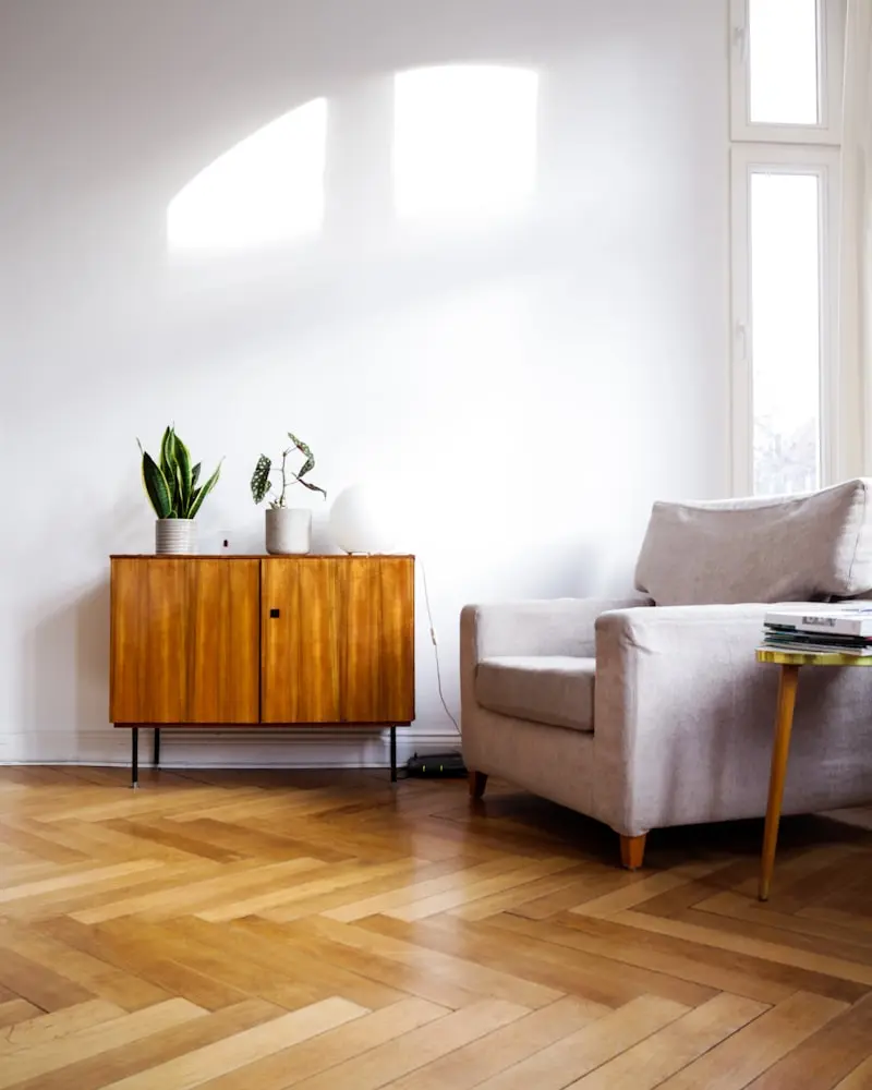 Parquet point de Hongrie posé dans un séjour
